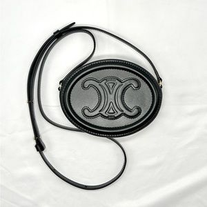 Celine Crossbody Oval Purse Cuir Triomphe in Smooth Calfskin - Black